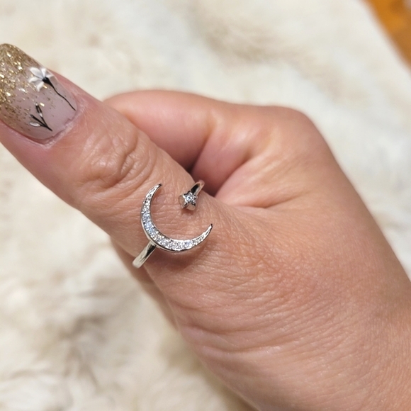 🍒NEW🍒 925 STERLING SILVER MOON & STARS RING - Picture 12 of 13